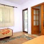 Seaside With A Swimming Pool Kneza - Korcula - 9269 Appartement Račišće