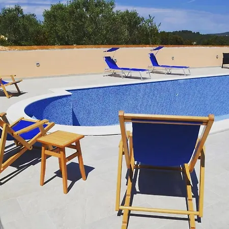 Seaside With A Swimming Pool Kneza - Korcula - 9269 Račišće