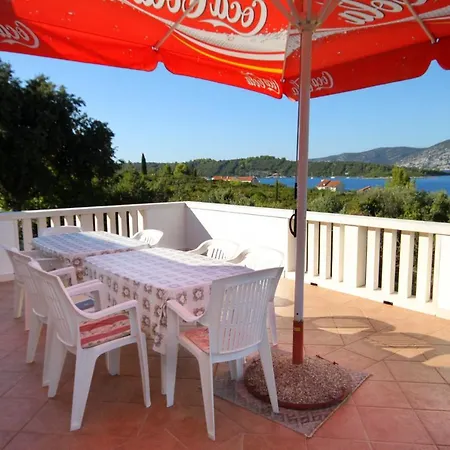 Daire Seaside With A Swimming Pool Kneza, Korcula - 9269 *