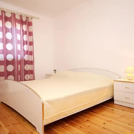 Seaside With A Swimming Pool Kneza - Korcula - 9269 Račišće