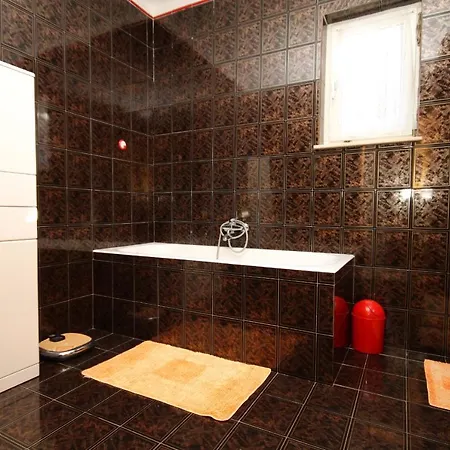 Seaside With A Swimming Pool Kneza - Korcula - 9269 * Račišće