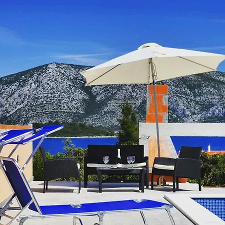 Seaside With A Swimming Pool Kneza - Korcula - 9269 *