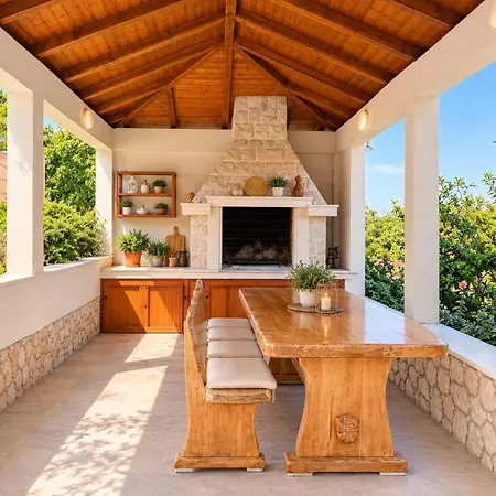 Seaside With A Swimming Pool Kneza, Korcula - 9269 דירה *
